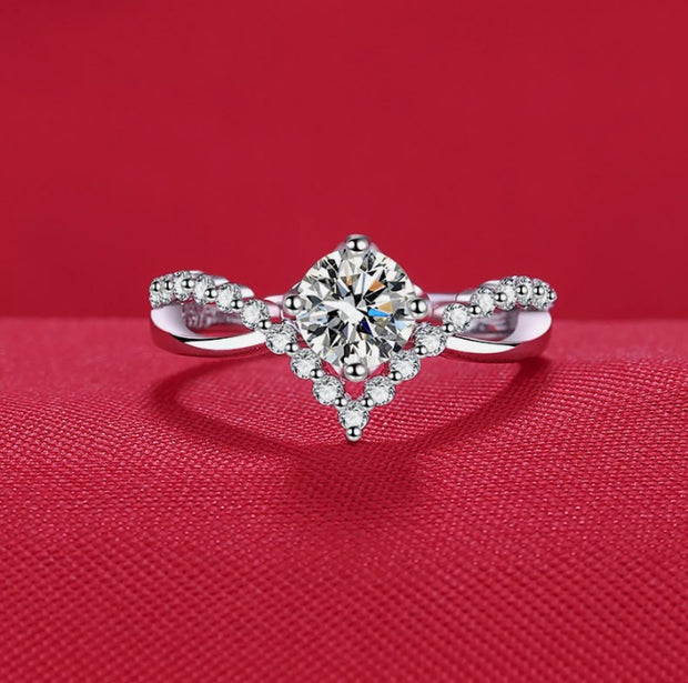 Anello diamanti in moissanite