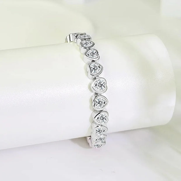 Bracciale tennis cuori moissanite