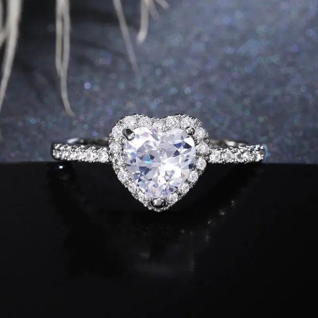 Anello cuore moissanite